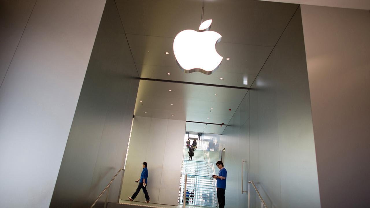 Jim Cramer Reacts to the EU’s Decision that Apple Must Pay More in Taxes