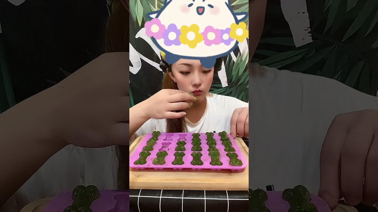 Cookies By Design @Cookies and Cream Strain @ASMR Chicken Eggs & MUKBANG Hot Dogs Eating