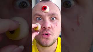 Zhemeral eye 😂