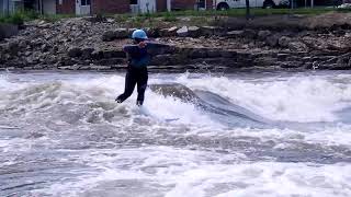 Riversurfing Iowa