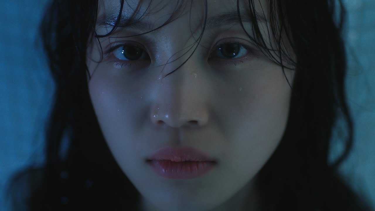 LEE HI   HOLO Official Music Video ENG