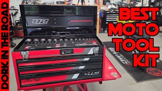 Tusk CUSTOMIZABLE Motorcycle Toolbox Kit Unboxing and Overview
Check out the Tusk Moto Toolbox Kit: https://tinyurl.com/5eyea2c2
(affiliate link)
The Tusk Moto Toolbox Kit is a 129 piece set specifically designed to feature the most commonly used motorcycle tools carefully organized in custom foam cutouts inside a 3 drawer toolbox. Thats enough to make it possibly the best moto tool kit on its own...but what really sets this tusk motorcycle toolkit apart is the ability to customize the exterior of the tool box to your personal preferences. You can do custom lettering, colors, and even your name so everyone will know that these motorcycle tools are yours.
If youre looking for the perfect all in one motorcycle tool set, this kit is hard to beat. Instead of a bunch of random useless tools in a generic setup, you get 130 metric motorcycle specific tools including stuff like a spring puller, spoke tightener, motorcycle tire changing tools, an axle tool, and a whole bunch more stuff that is commonly absent from generic kits.
RMATV and Tusk have though of everything...and this kit is one of the coolest Ive ever seen.
SUBSCRIBE for more adventures, how-tos, gear reviews, and moto shenanigans!
http://bit.ly/dorkintheroad
Want early access to videos and other perks? Become a channel member: https://www.youtube.com/channel/UCrKYAp8fkN8yCbxcNK375rA/join
Dork in the Road stickers and other merch available at: https://motocampnerd.com/collections/dork-in-the-road-merch?ref=dork
Teespring Store: https://teespring.com/stores/dork-in-the-road-2
Instagram: http://www.instagram.com/adorkintheroad
TikTok: https://www.tiktok.com/@dorkintheroad
Support me on Patreon: https://www.patreon.com/user?u=26709234
Channel Sponsors:
Brake Free: https://brakefreetech.superfiliate.com/DORKINTHEROAD
(save $10 with promo code dorkintheroad)
Cyclops Adventure Lighting: https://www.cyclopsadventuresports.com/?AffId=15
(save 10% with promo code dorkintheroad)
MotoCamp Nerd: https://motocampnerd.com/?ref=dork
Quad Lock: Save 10% at https://www.quadlockcase.net/discount/dorkintheroad with promo code dorkintheroad
Want to support the channel when you buy your dual sport or ADV gear and mods? Please consider using these affiliate links:
Rocky Mountain ATV/MC: https://tinyurl.com/23sjhhwr
Flying Eyes: https://flyingeyesoptics.superfiliate.com/DORKINTHEROAD
(save 10% with promo code dorkintheroad)
Mosko Moto: https://moskomoto.com/dorkintheroad
Brake Free: https://brakefreetech.superfiliate.com/DORKINTHEROAD
(save $10 with promo code dorkintheroad)
Amazon: https://amzn.to/3aDkk4z
Revzilla: https://imp.i104546.net/4eMdJZ
MotoCamp Nerd: https://motocampnerd.com/?ref=dork
Cyclops Adventure Lighting: https://www.cyclopsadventuresports.com/?AffId=15
(save 10% with promo code dorkintheroad)
Save 10% on https://butlermaps.com/ with promo code dorkintheroad.
Save 10% at https://www.quadlockcase.net/discount/dorkintheroad with promo code dorkintheroad
Save 10% at http://www.seatconcepts.com with promo code DORKRD2025
Cardo Systems: https://cardosystems.rfrl.co/e2vdy
(use promo code dorkintheroad to save 10%)
Thank you for supporting the channel by clicking on the affiliate links in this description.
FULL DISCLOSURE: MotoCamp Nerd pays me to create content for his YouTube channel. This isnt a sponsorship per se, but it does mean I use their products exclusively and may impact my opinions about camping gear. Fortunately their stuff is good so Im happy to recommend it, but just FYI.
Disclaimer for reasons: I am not a professional journalist, expert motorcycle rider, or a mechanic. These videos are for entertainment purposes and represent my personal opinions and experiences. Im just a dude who isnt even good at riding or making videos, so be smart and dont risk life or limb trying to follow my example or advice. Tusk CUSTOMIZABLE Motorcycle Toolbox Kit Unboxing and Overview