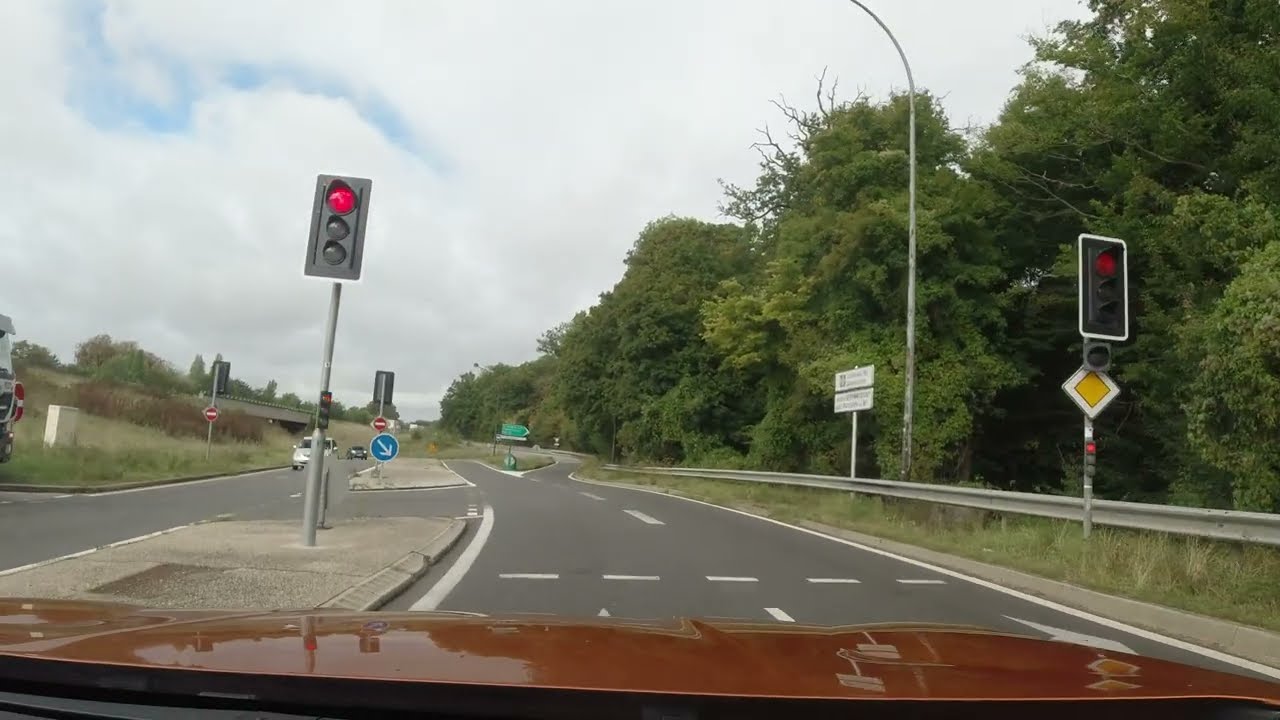 Versailles - Rambouillet (VBR-169 Driving in France)