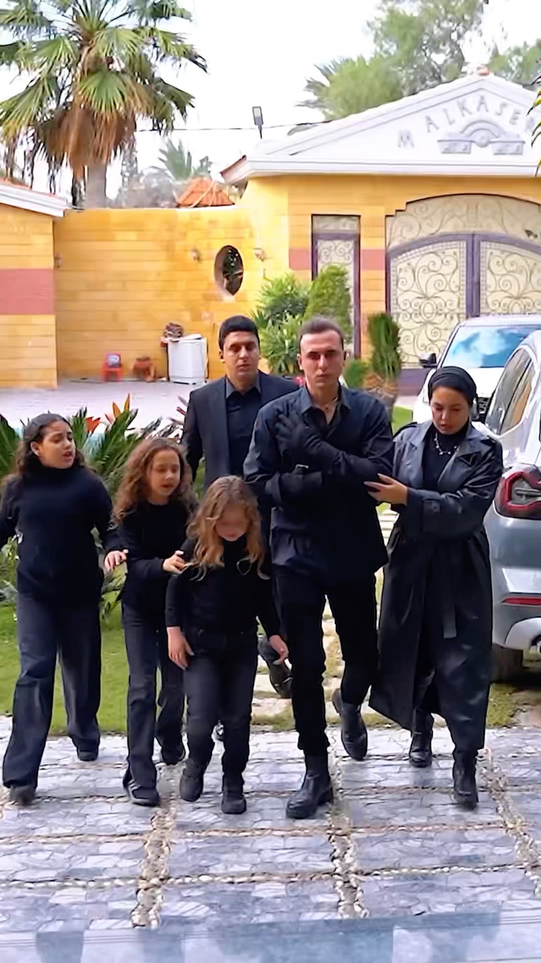 كليب مسلسل قصر السلطان
