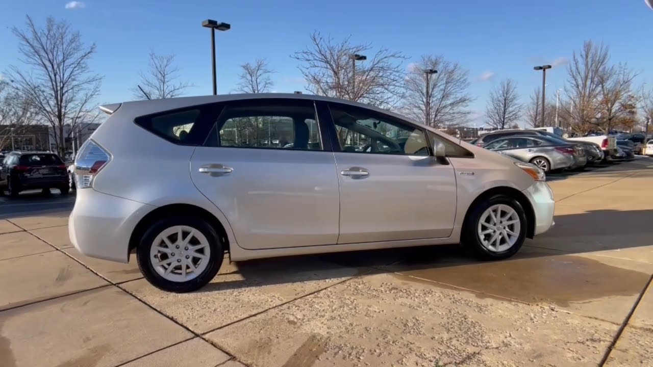 2012 Toyota Prius_v Ashburn, Manassas, Chantilly, Vienna, Springfield