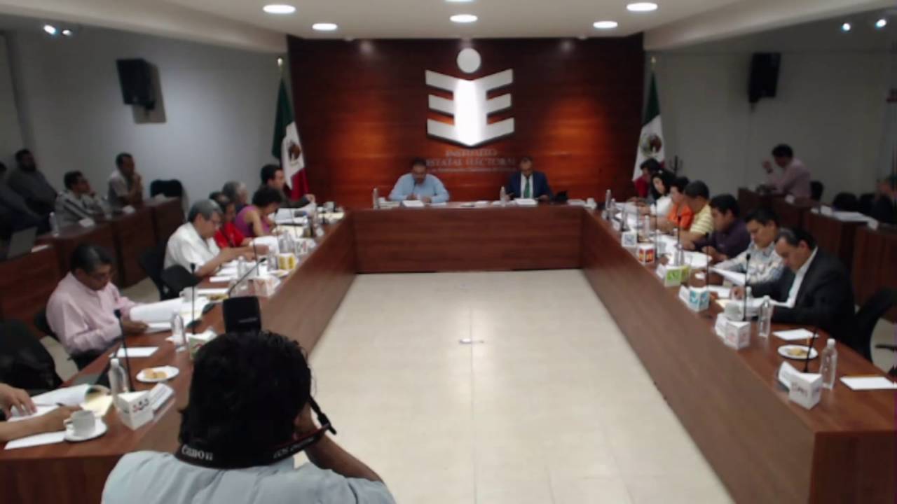 Sesión Extraordinaria del CG 11 Mayo 2016 21:30 hrs. electoral college votes