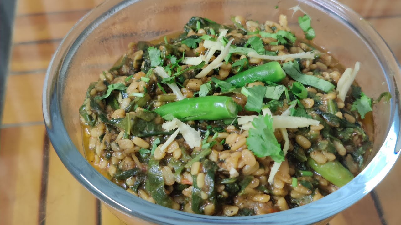 Maash Ki Daal With Palak 