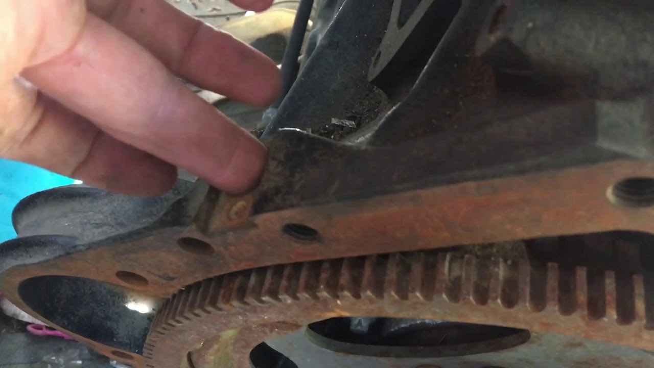 2005 sprinter 2.7 l crankshaft position sensor location