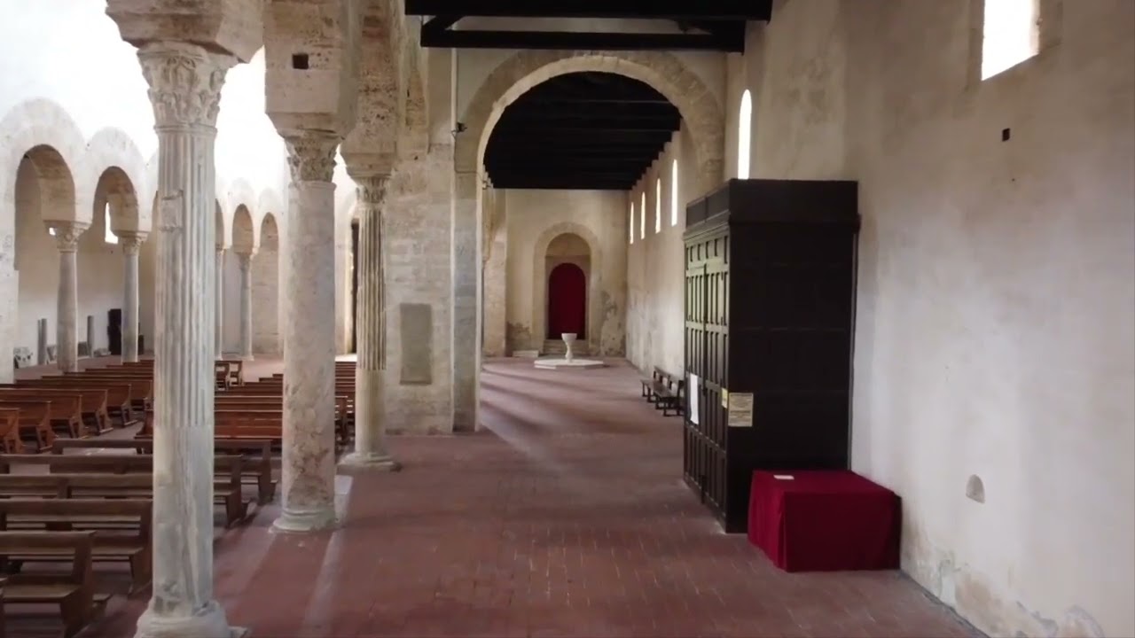drone djy mini 2 Basilica e Concattedrale di Santa Maria Assunta. Gerace