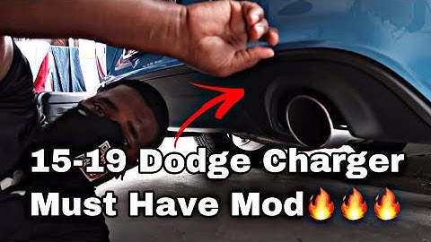 SUPER QUICK REAR DIFFUSER INSTALL | *Must Have Mod* | OctaneRed_392