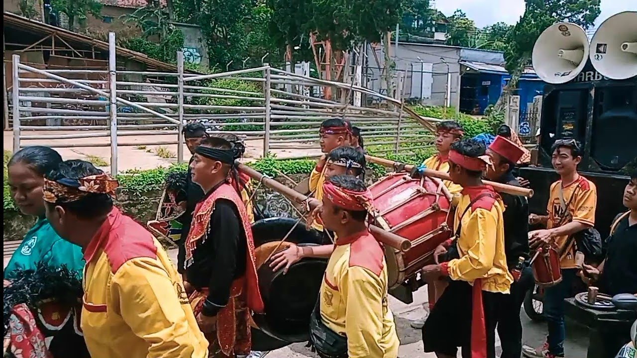 Arak²kan Bersama Ls Benjang Mekar Budaya