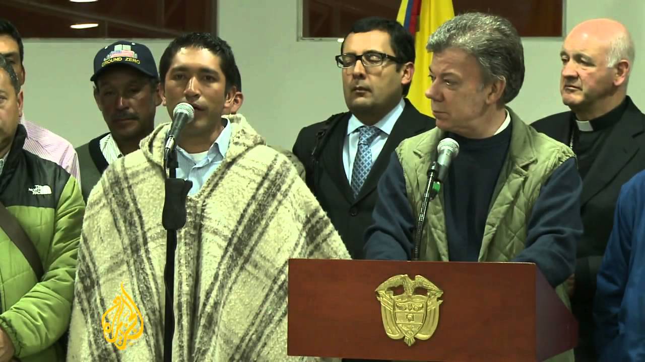 كولومبيا تتفاوض مع المزارعين المضربين