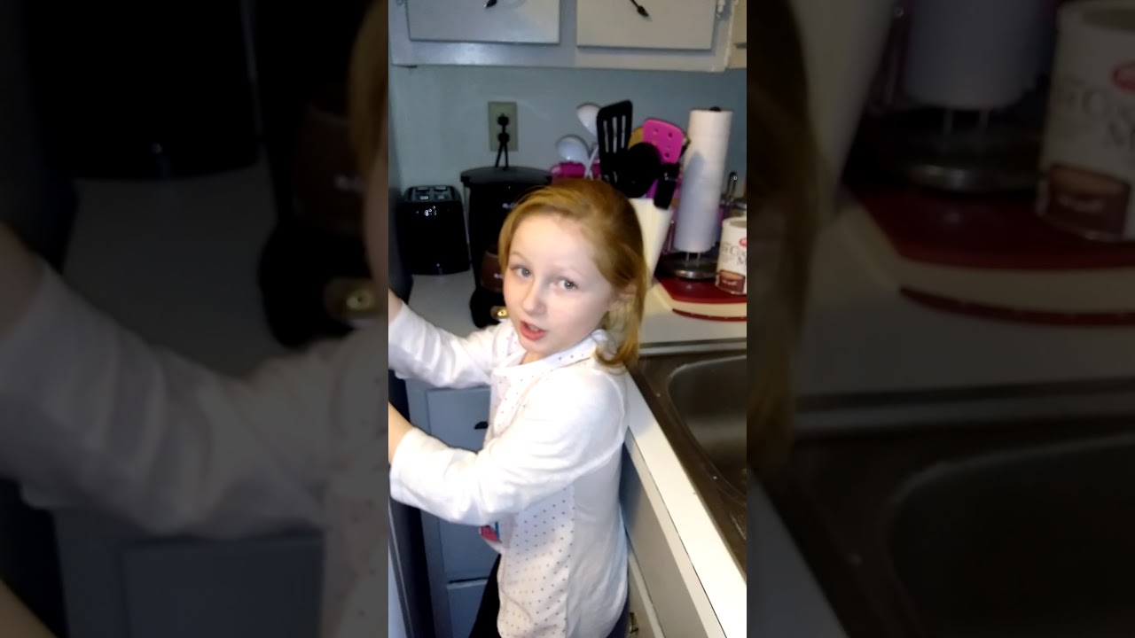 Hot cocoa challenge - YouTube
