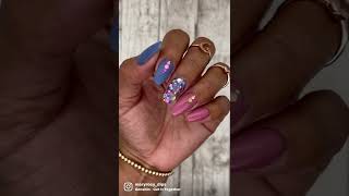 Soft #summer #manicure using Secret Sisters #dippowdernails #diynails