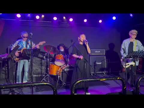 TOMAS BAR EDISONのライブイベントの様子