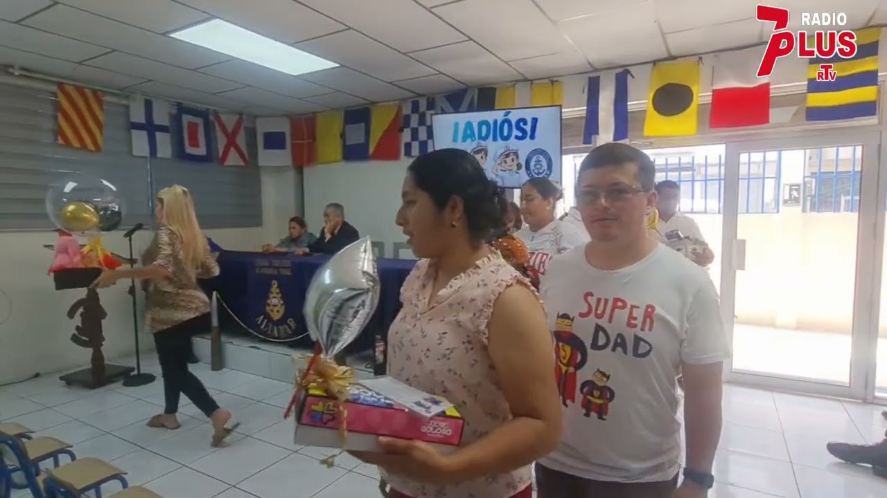 Academia Naval Altamar celebra el último día de clase