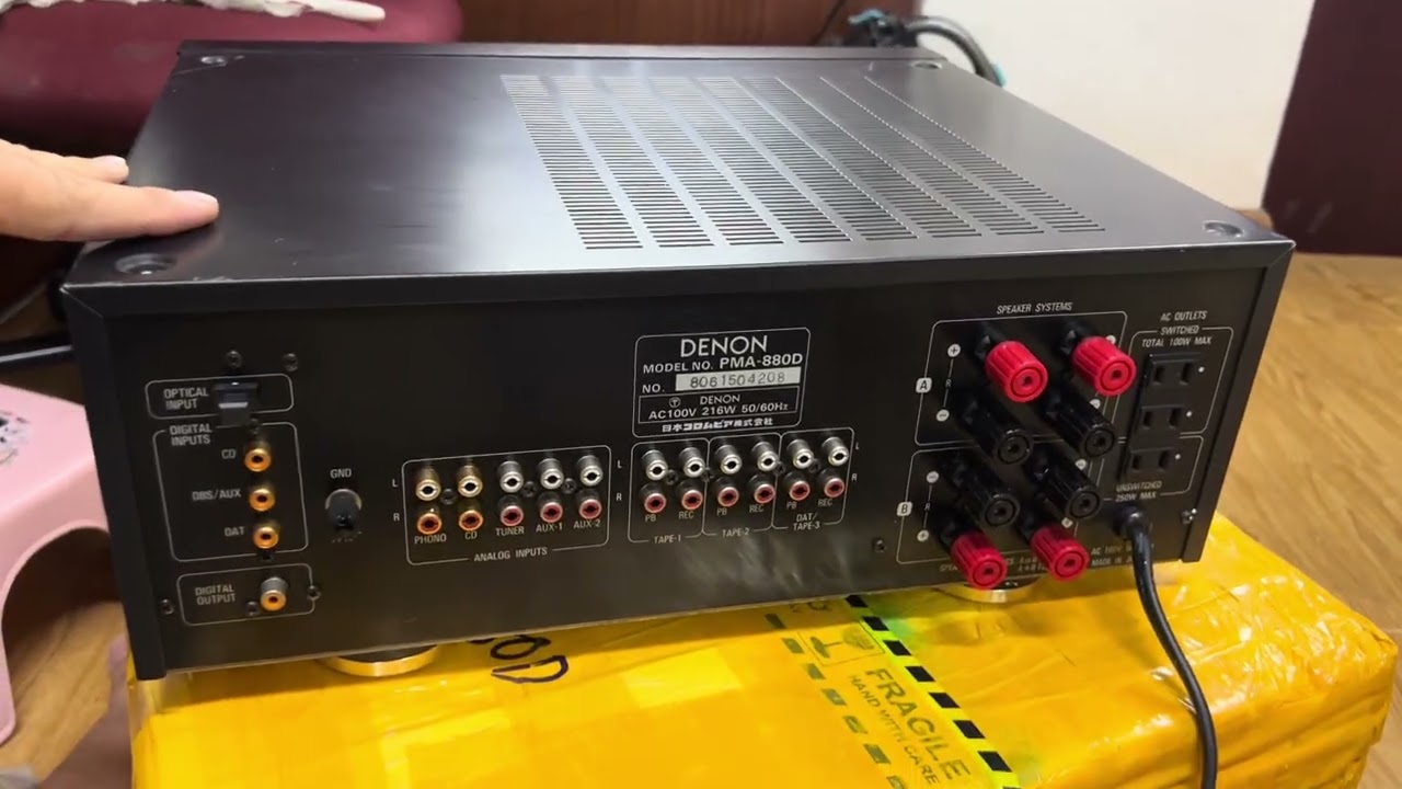 Denon 880D - YouTube