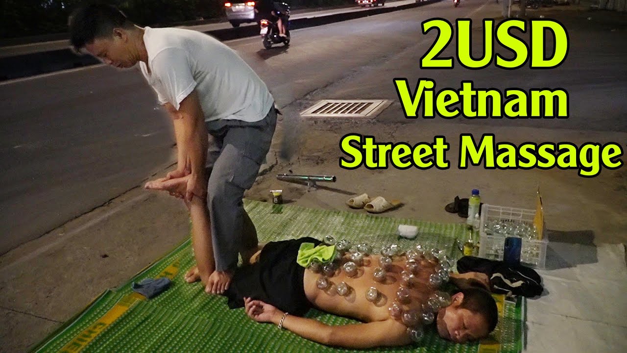 Asmr 2$ Vietnam Street Massage Highway in Ho Chi Minh city | Street Food And Travel