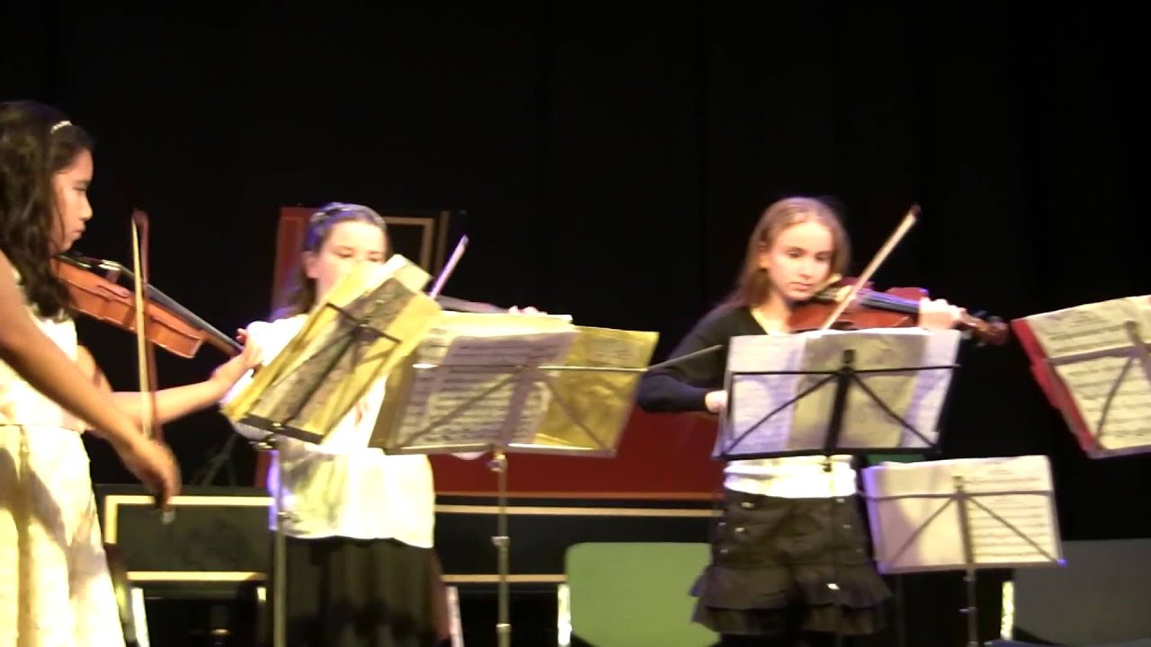 Amanda Hartman Plays Corelli   Jeunes Virtuoses de NY, Valmorel, France