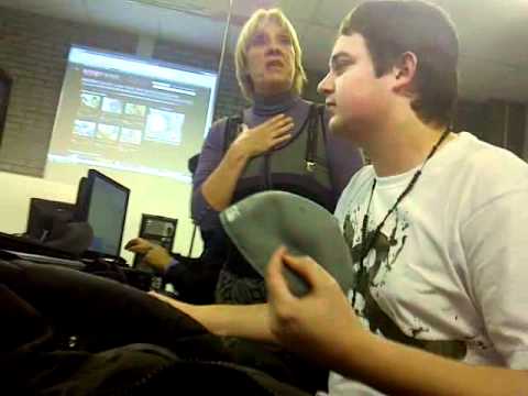 Lerares Albeda wordt GEK / teacher goes crazy in class