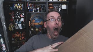 GotBot Goes Live: Possible ROTB Spoilers, Reactivate Details, Haslab Deathsaurus Update & Unboxing
