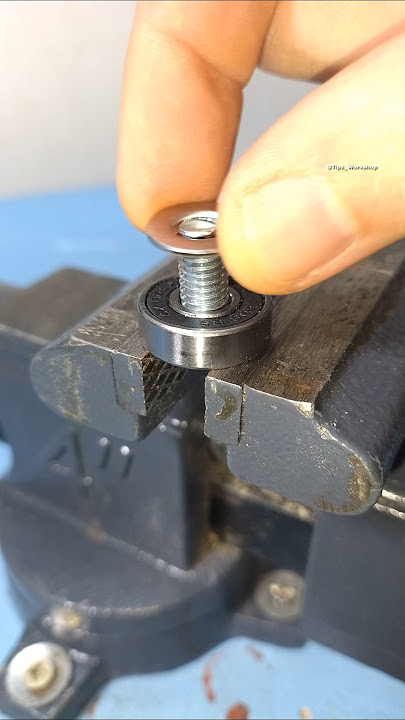 Download lagu Great DIY Tips and Tricks! How to Make a Pull-Out Shelf #diy furniture #tips #ideas