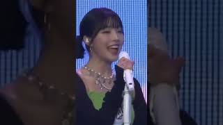 Joy Red Velvet is so cute (Hello performance) Joy Red Velvet is so cute (Hello performance)