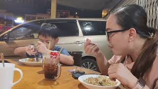 UTIL BAWA MAKAN DI LUAR // TIBA² TIADA ELEKTRIK MALAM HARI