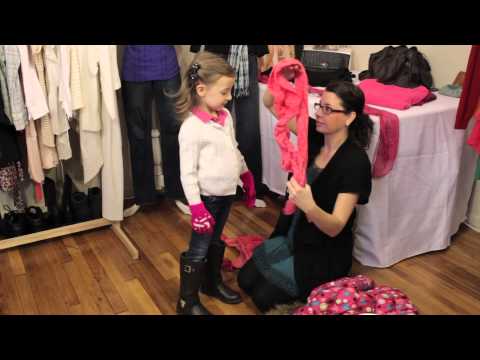 Video: How To Dress Your Child Correctly