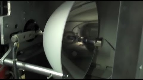 changing a xenon lamp in a kinoton lamp house V2