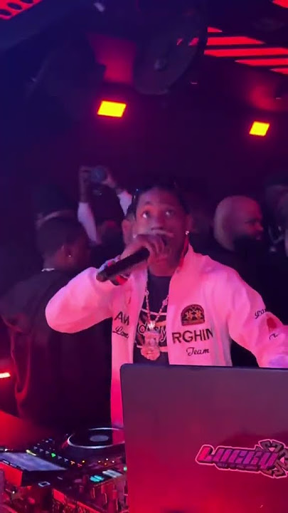 Cállate la boca y Shake that culo 😂 #travisscott #dj #suscribete