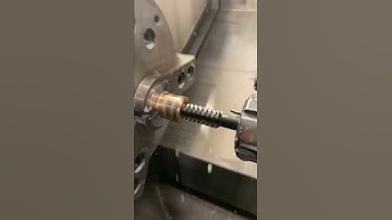 Tapping Operation Perform By CNC Lathe Machine 😯😯😯😲😯