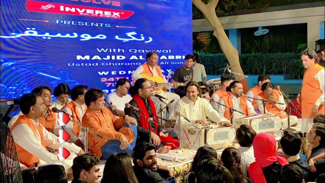 Damadam mast Majid Ali Sabri Qawal Live performance at IBA karachi