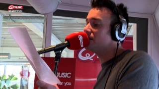 Chris Hordijk - Ironic (Alanis Morissette cover) live bij Mattie & Wietze // Q-music