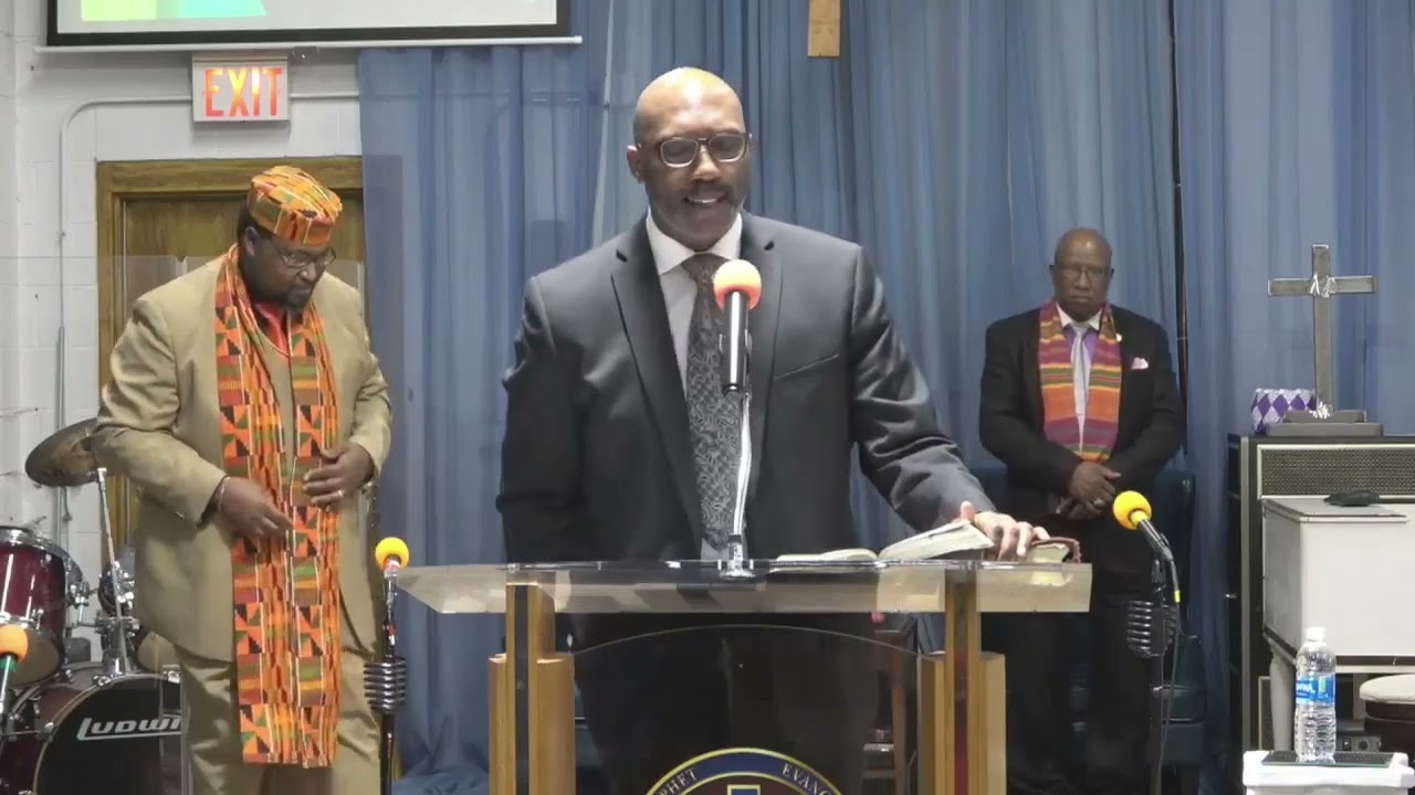 Christian Valley Missionary Baptist Church (North Chicago) - Choir & Pastor Anthony Morgan