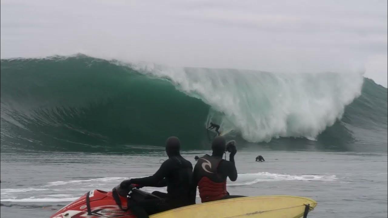 Feel what it's like to surf at the Cliffs of Moher with this 360