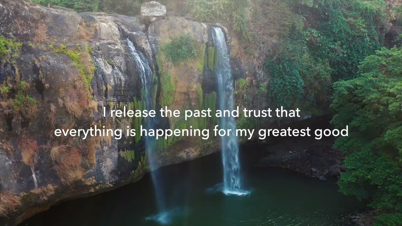 BECOME A SUPERHERO: Powerful Affirmations for healing your mind & body