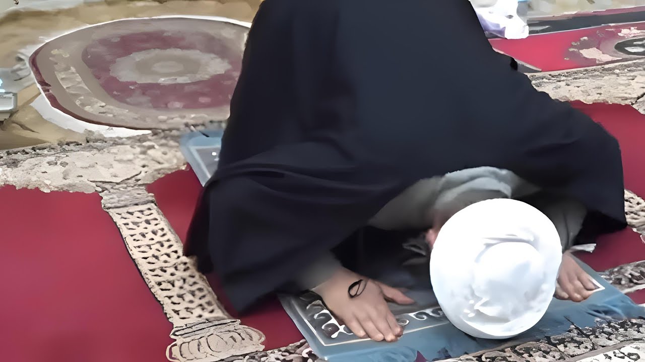 السيد السيستاني إحذروا من أخطاء السجود التي تبطل الصلاة عند الرجال والنساء ‼️