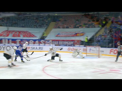 Kuzmenko undresses Pavilko for lovely goal