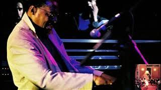 Ramsey Lewis....   LOVE'S SERENADE...     1998