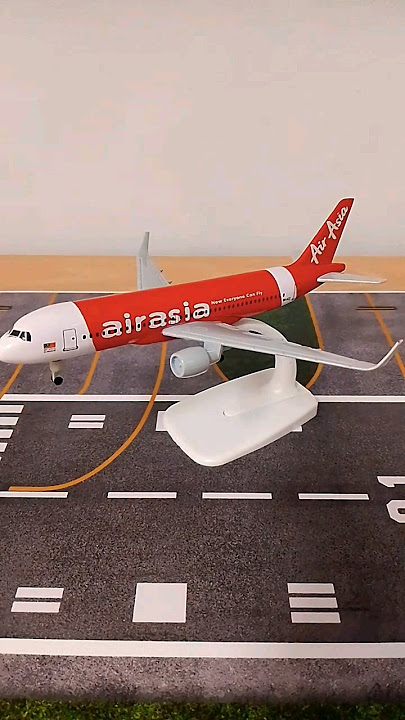 AirAsia A320 🇲🇾 (Now Everyone Can Fly) 20cm Airplane Model Unboxing