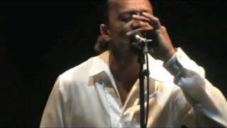 Video thumbnail of "Erykah Badu "Didn't Cha Know" featuring Harmonica Master Frédéric Yonnet at the Olympia in Paris"