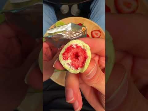 فراولة الباتيسويس المجففة بالتبريد عند حلاو ككاو