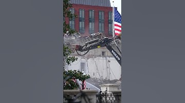 White House East Wing Demolition Begins for Ballroom