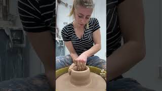 How to make a cookie jar vase on the pottery wheel