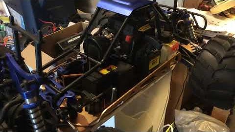 Rampage MT Battery Compartment Mod