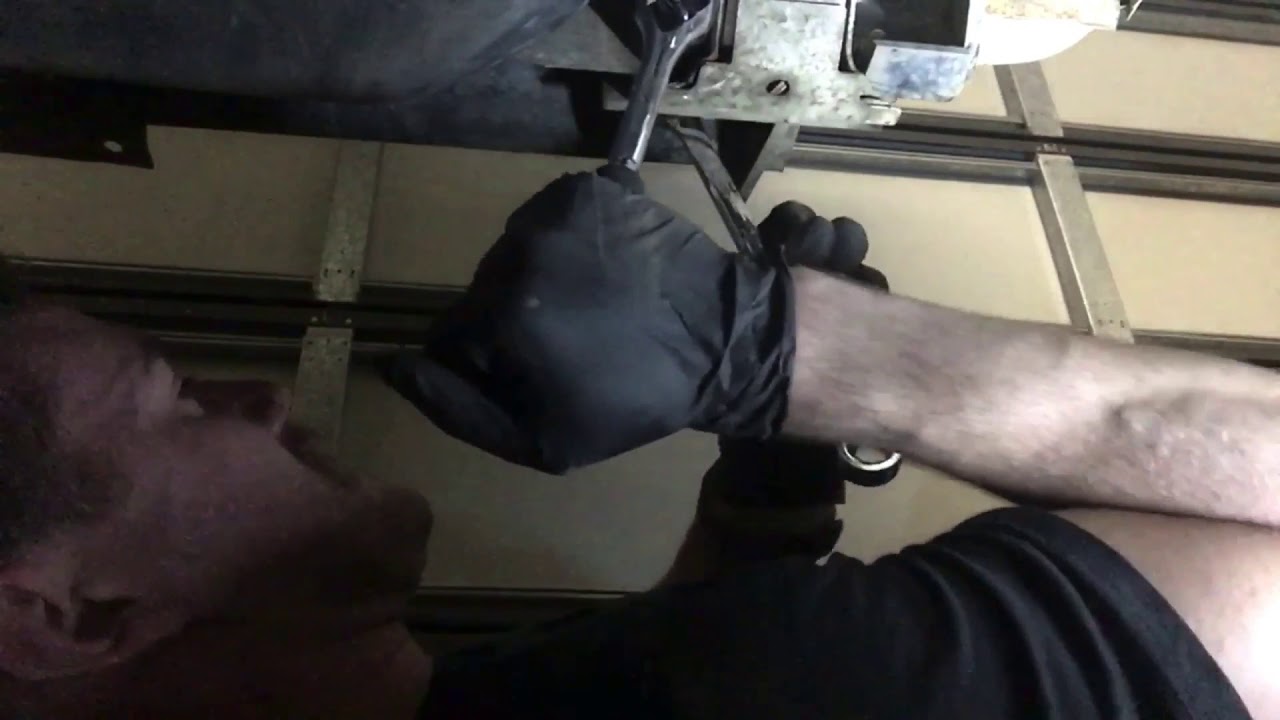 RTV wagon build pt 8. Hayman Reece 2300kg Towbar install