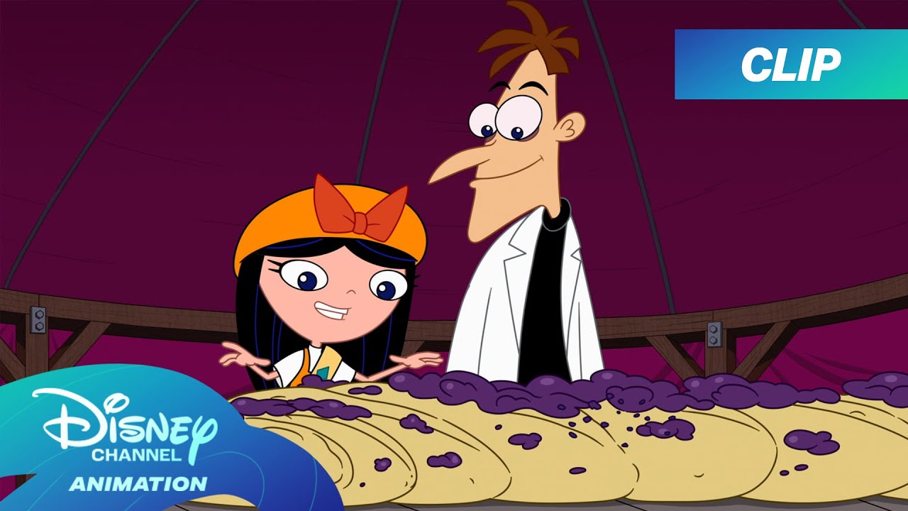 Isabella’s Giant Strudel Plan with Dr.Doofenshmirtz! | Phineas and Ferb | 