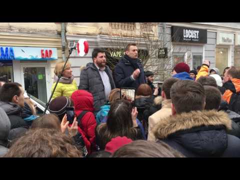 Алексей Навальный. Встреча с волонтёрами. Нижний Новгород, 6 марта 2017 Алексей Навальный. Встреча с волонтёрами. Нижний Новгород, 6 марта 2017