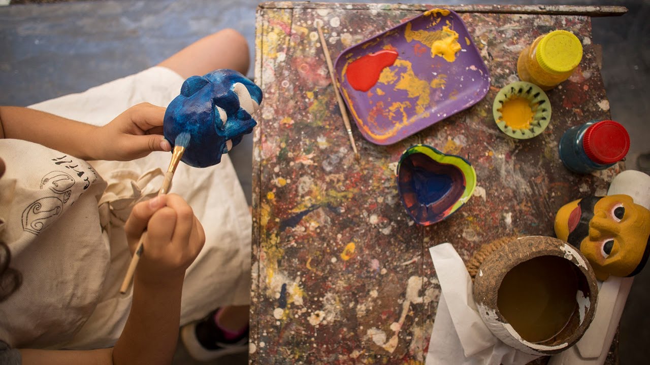 Paint with us - Ariyapala Traditional masks museum